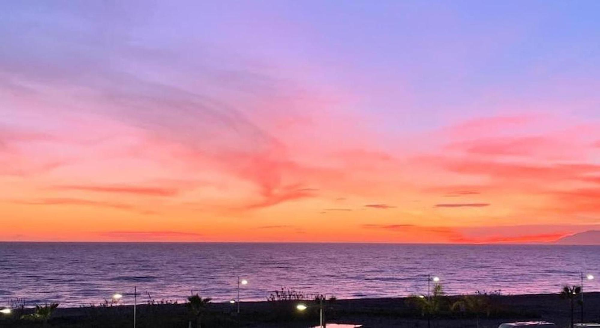 Apartamento Valencia At Home Torrox Luaran gambar